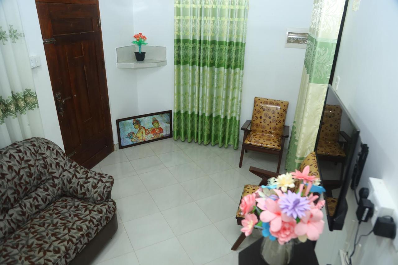 Forest View Home Stay Anuradhapura Exterior photo