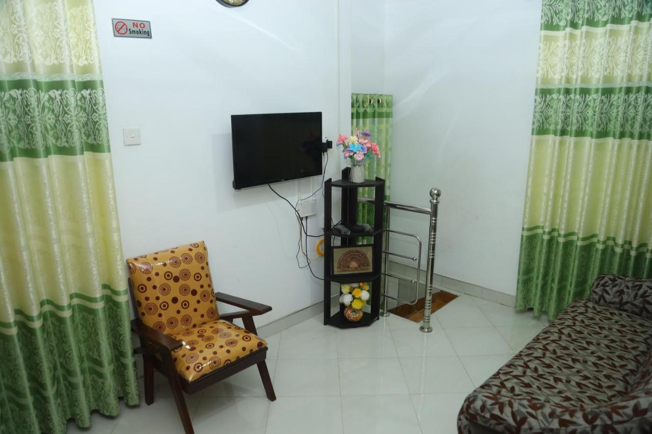 Forest View Home Stay Anuradhapura Exterior photo