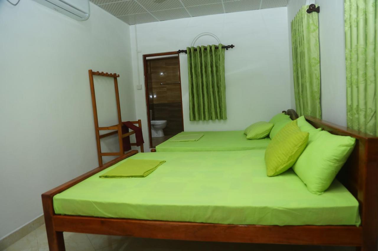 Forest View Home Stay Anuradhapura Exterior photo